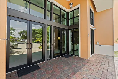 4242 NW 2nd St 913 #913 Miami FL