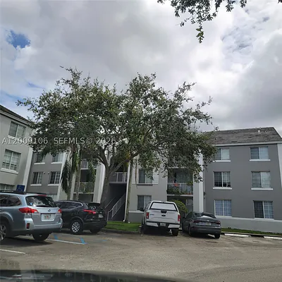 711 SW 111th Way 301 #301 Pembroke Pines FL