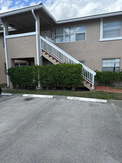 1004 Twin Lakes Drive 1004, Coral Springs, FL 33071 #1004 Coral Springs FL