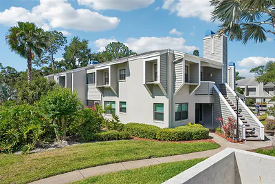 8727 BARDMOOR PLACE 204 #204 Seminole FL