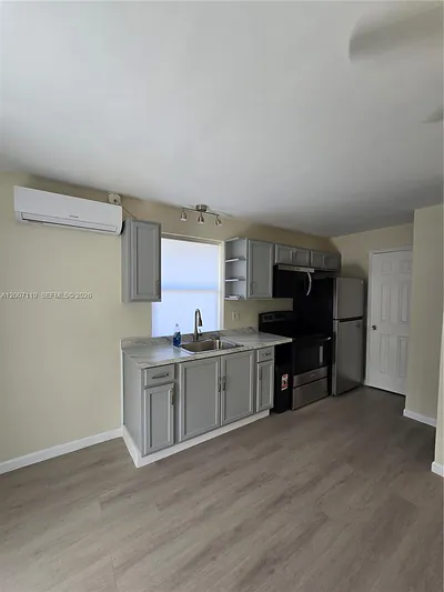 5936 Fillmore St 3 #3 Hollywood FL