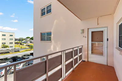 5623 80TH STREET N 316 #316 St Petersburg FL