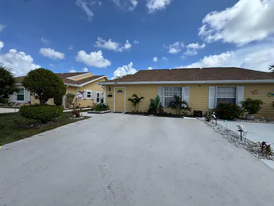 1570 Royal Forest Court, West Palm Beach, FL 33406 West Palm Beach FL