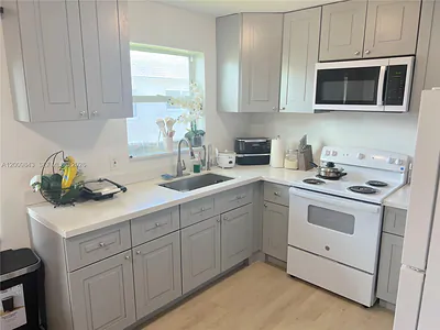 5218 SW 91st Ave 4 #4 Cooper City FL