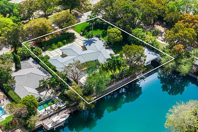 6120 Riviera Dr Coral Gables FL