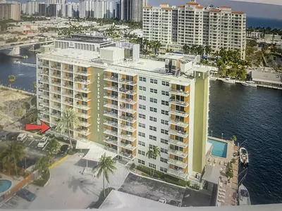 2900 NE 30th Street B-2, Fort Lauderdale, FL 33306 #B-2 Fort Lauderdale FL