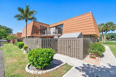 1426 SW 110th Way, Davie, FL 33324 Davie FL