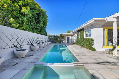 374 Maddock Street, West Palm Beach, FL 33405 West Palm Beach FL
