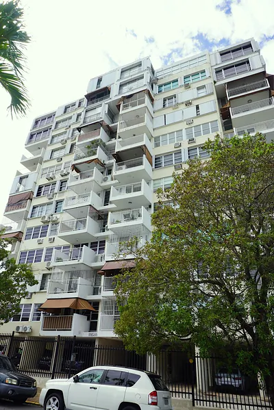 552 AUSTRAL 402 #402 San Juan PR