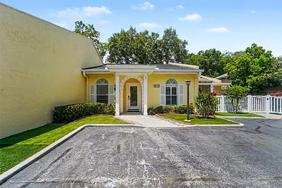 2511 W TEXAS AVENUE B #B Tampa FL