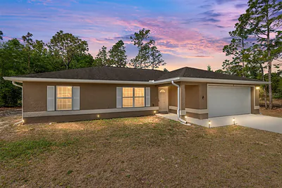 2 HEMLOCK LOOP DRIVE Ocala FL