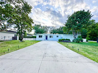 7800 SW 57th Ct South Miami FL