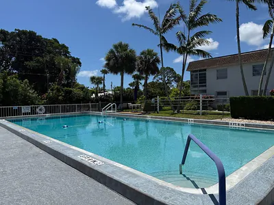 2950 SE Ocean Boulevard 10-2, Stuart, FL 34996 #10-2 Stuart FL