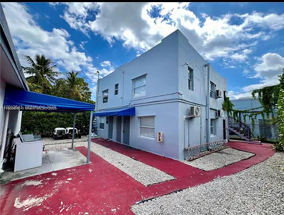 548 NW 30th St 2 #2 Miami FL
