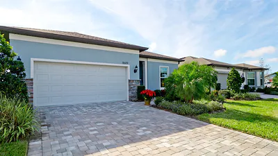 8609 SEASCAPE COVE Parrish FL