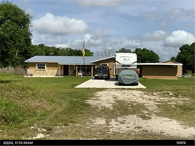 826 B Rd. La Belle FL