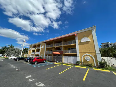 32 NE 22nd Avenue 107, Pompano Beach, FL 33062 #107 Pompano Beach FL