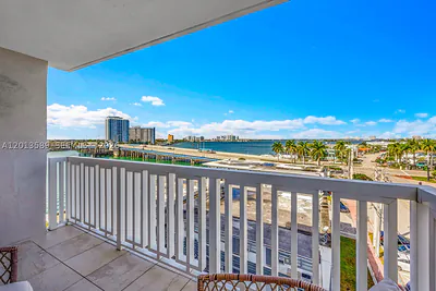2016 Bay Dr 604 #604 Miami Beach FL