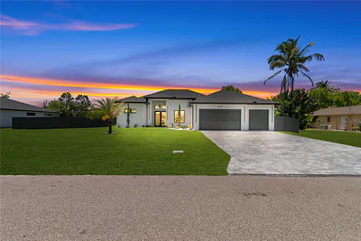 1114 SW 8TH PL Cape Coral FL