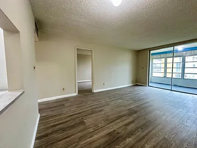 6020 NW 64th Avenue 207, Tamarac, FL 33319 #207 Tamarac FL