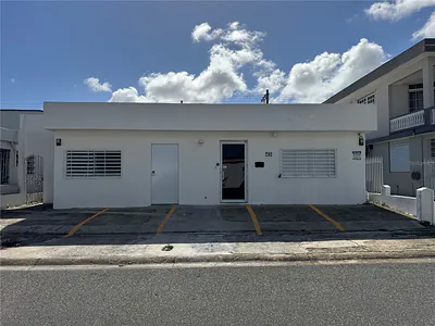 calle 26 BLQ CC23 FAJARDO GARDENS Fajardo PR