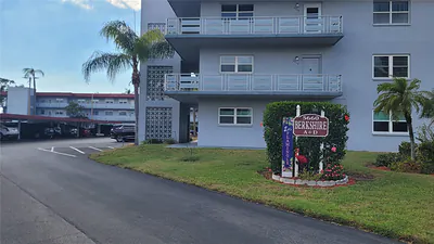 5660 80TH STREET N A107 #A107 St Petersburg FL