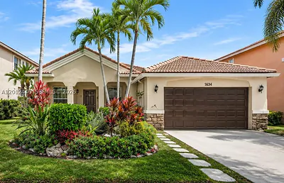 1634 Sandpiper Cir Weston FL