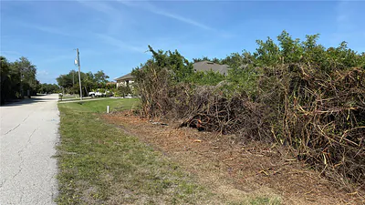 7432 MEMORIAL DRIVE Port Charlotte FL