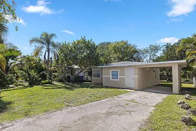 1409 NW 7th Avenue, Fort Lauderdale, FL 33311 Fort Lauderdale FL