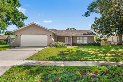 8971 ANGELICA DRIVE Orlando FL
