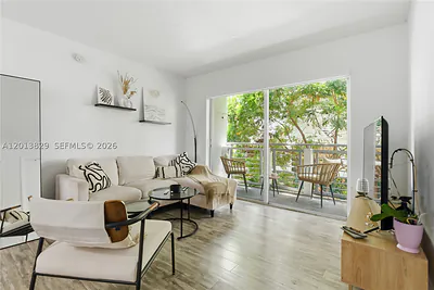 716 Michigan Ave 303 #303 Miami Beach FL