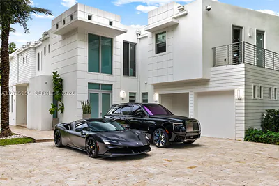 3917 S Le Jeune Road -, Miami, FL 33146 #- Miami FL