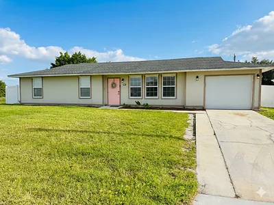 900 NE 18TH TERRACE Cape Coral FL