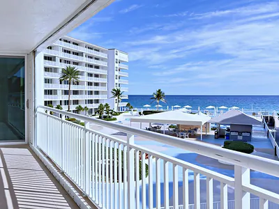 3546 S Ocean Boulevard 410, South Palm Beach, FL 33480 #410 South Palm Beach FL