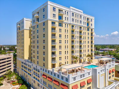 628 CLEVELAND STREET 1011 #1011 Clearwater FL