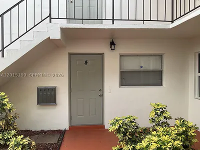 3090 Coral Springs Dr 4 #4 Coral Springs FL