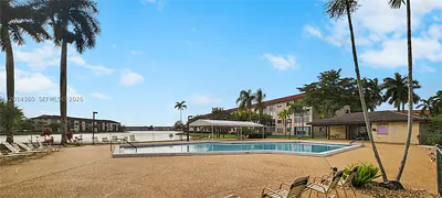 1300 SW 130th Ave 201F #201F Pembroke Pines FL