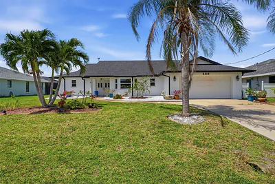 256 MARK TWAIN LANE Rotonda West FL