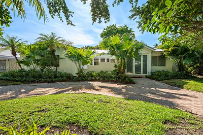 512 Warren Ln Key Biscayne FL
