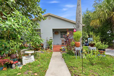 515 Biscayne Drive, West Palm Beach, FL 33401 West Palm Beach FL