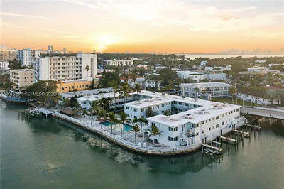 7207 Bay Drive 21, Miami Beach, FL 33141 #21 Miami Beach FL