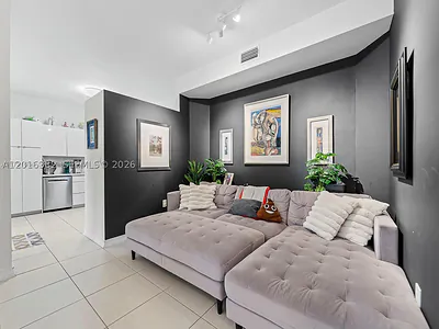 15533 N Miami Lakeway N 101-19 #101-19 Miami Lakes FL