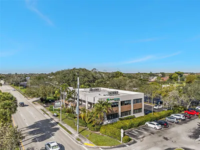 3595 Sheridan St 210 #210 Hollywood FL