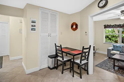 803 NE 2nd Avenue, Delray Beach, FL 33444 Delray Beach FL