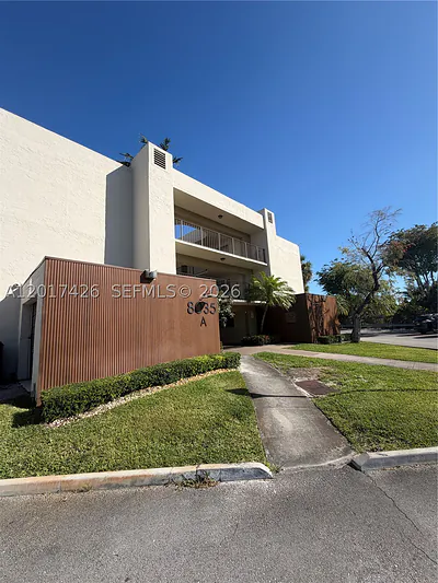 8035 SW 107th Ave 203 #203 Miami FL