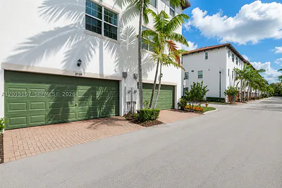 2709 SW 119th Way 2709 #2709 Miramar FL