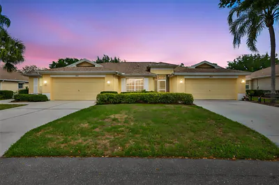 2249 WORTHINGTON GREENS DRIVE 6 #6 Sun City Center FL