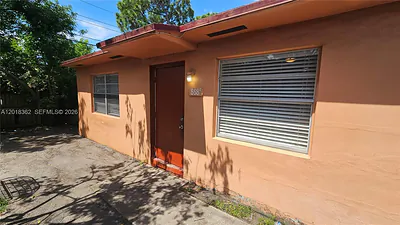 860 SW 6th Ct 3 #3 Pompano Beach FL