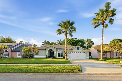 1813 CROSSWELL COURT Orlando FL