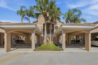 819 FAIRWAYCOVE LANE 204 #204 Bradenton FL